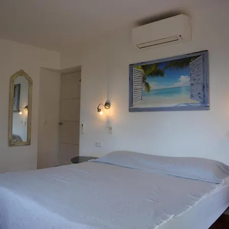 Villa De 5 Dormitorios Con Piscina Privada En L'Estartit - Es-323-69 * L'Estartit